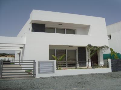 1. Show House